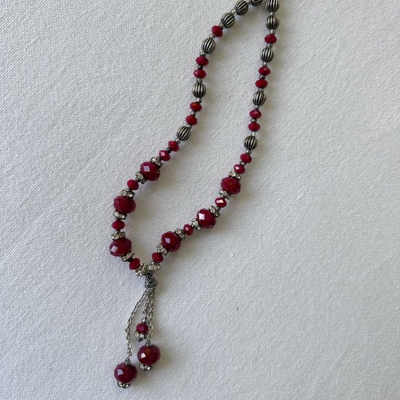 Unique Artisan Necklace - Red Crystal and Silver Delicacy - Picture 2 of 4